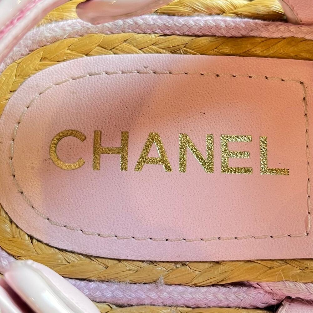 CHANEL Pink Tweed Patent Leather Trim Sandals SZ 39 (US 9) - Picture 10 of 13